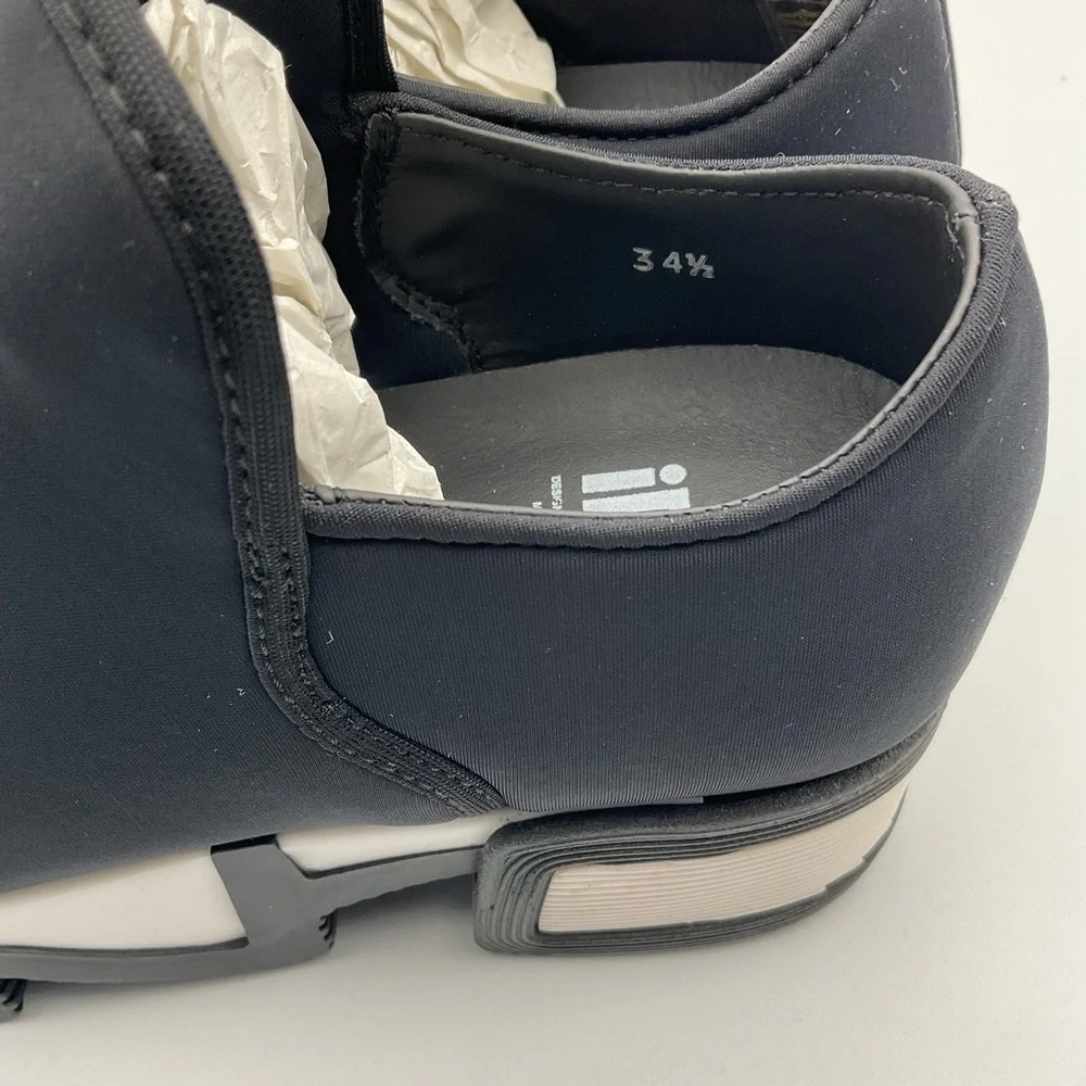 iRi NYC Wes Black Neoprene Platform Slipons Size 4.5‎